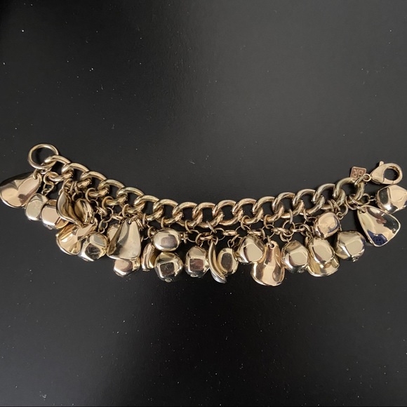 BANANA REPUBLIC chunky gold bracelet - Picture 2 of 5